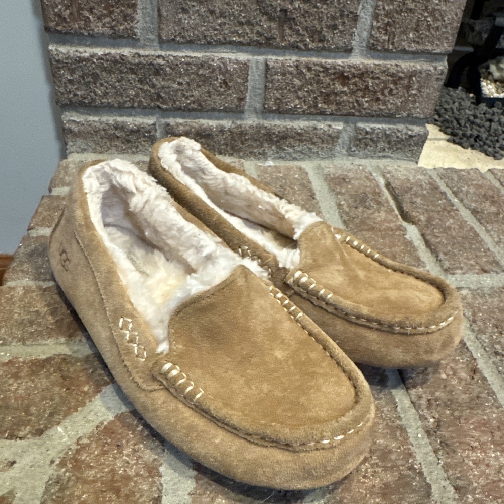 UGG Ansley Women's‎ Size 7 Slipper 1106878 Chestnut Suede Brown #536